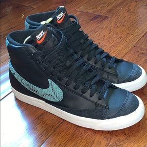 Nike Blazer Mid VNTG Snakeskin